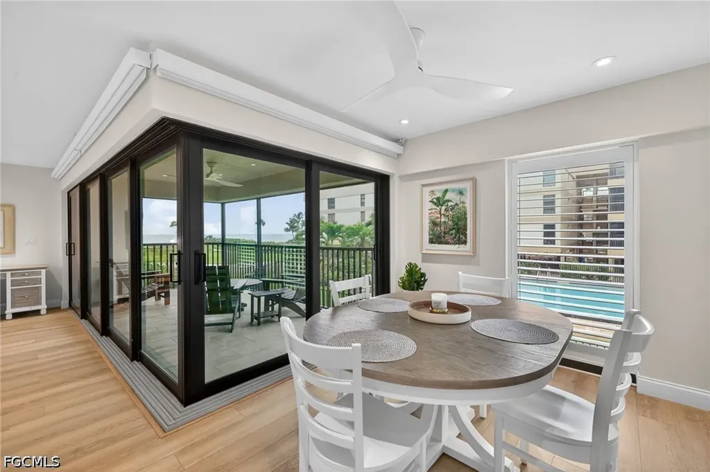 2721 W Gulf Drive Sanibel FL 33957