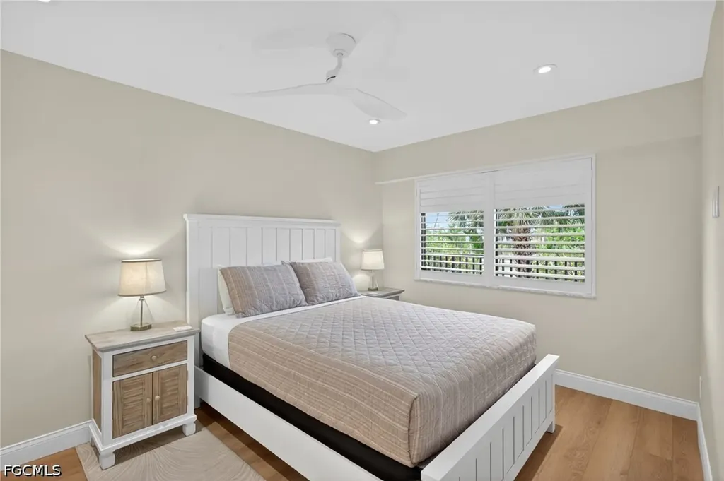 2721 W Gulf Drive Sanibel FL 33957