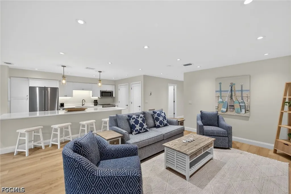 2721 W Gulf Drive Sanibel FL 33957