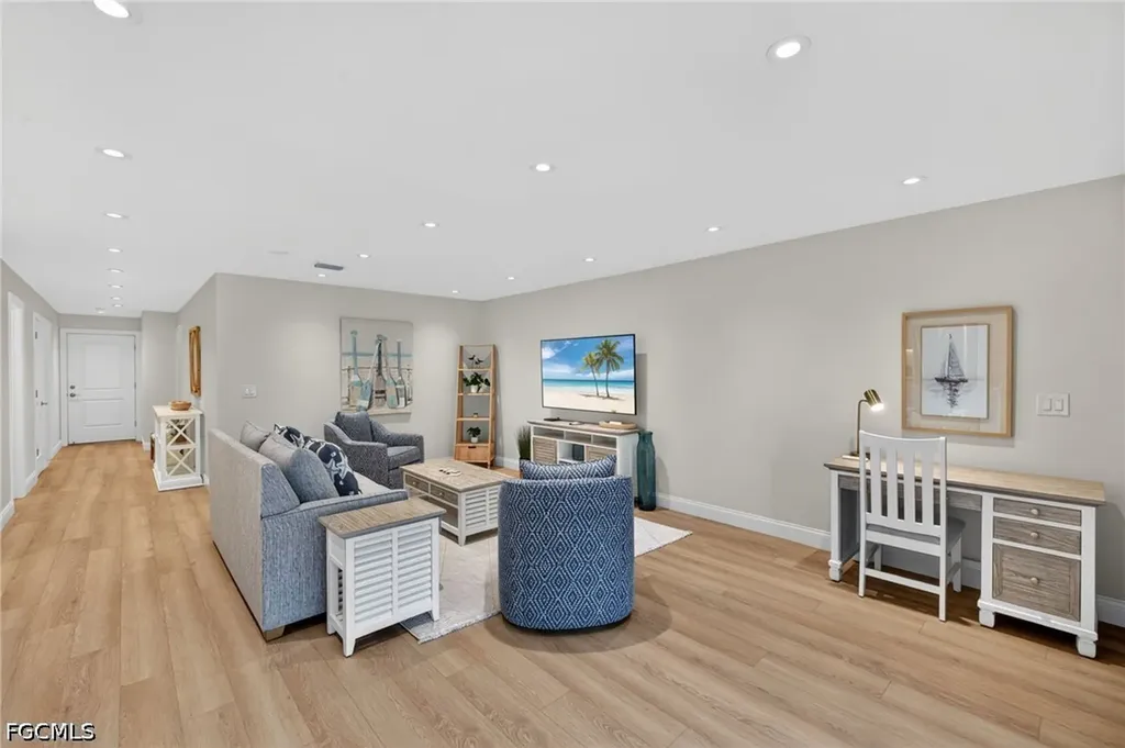 2721 W Gulf Drive Sanibel FL 33957