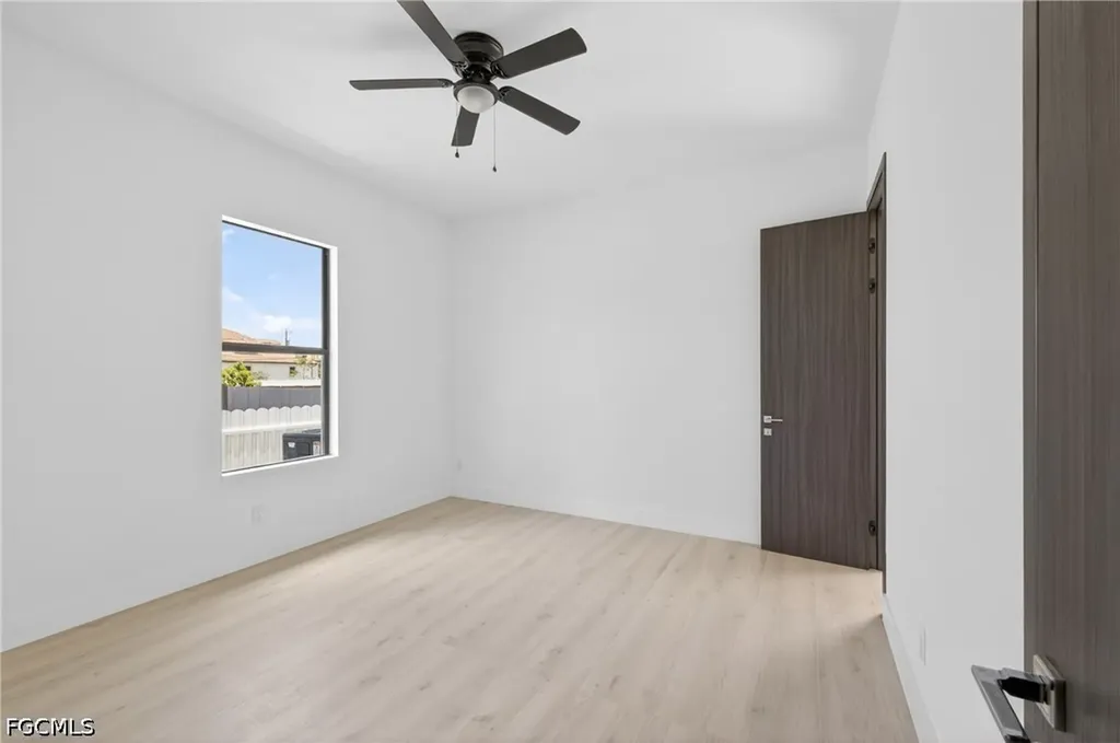 121 NW 35th Place Cape Coral FL 33993