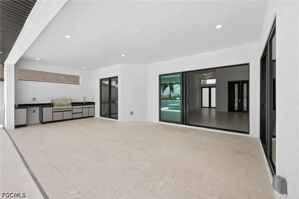 121 NW 35th Place Cape Coral FL 33993