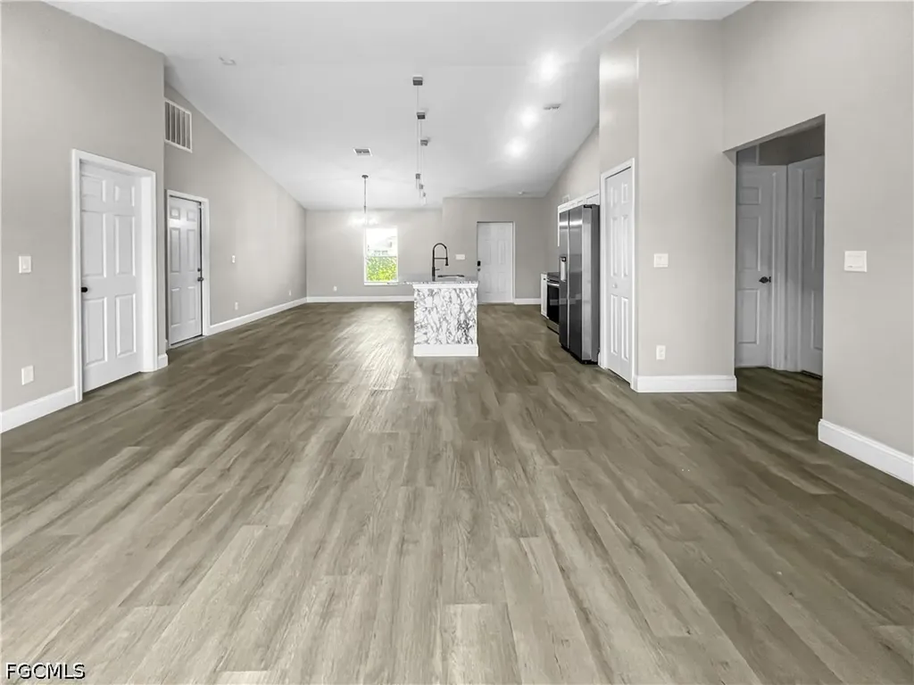 3309 10th Street W Lehigh Acres FL 33971