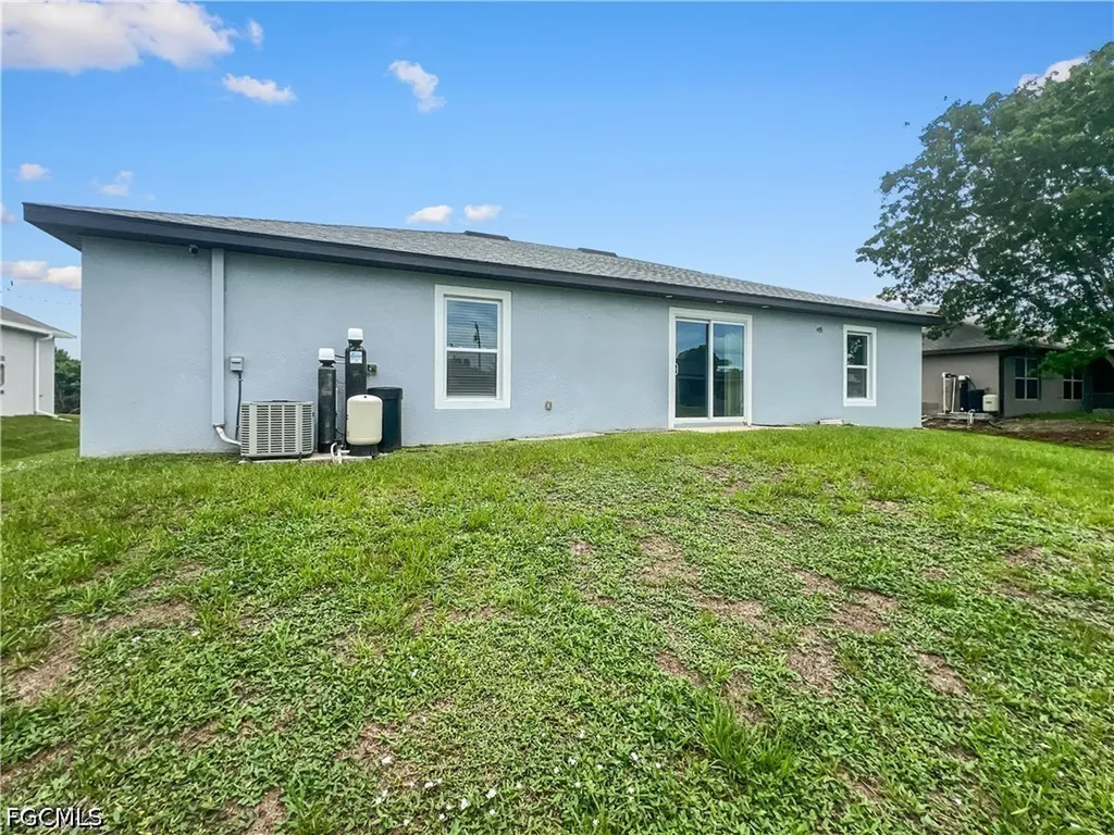3309 10th Street W Lehigh Acres FL 33971