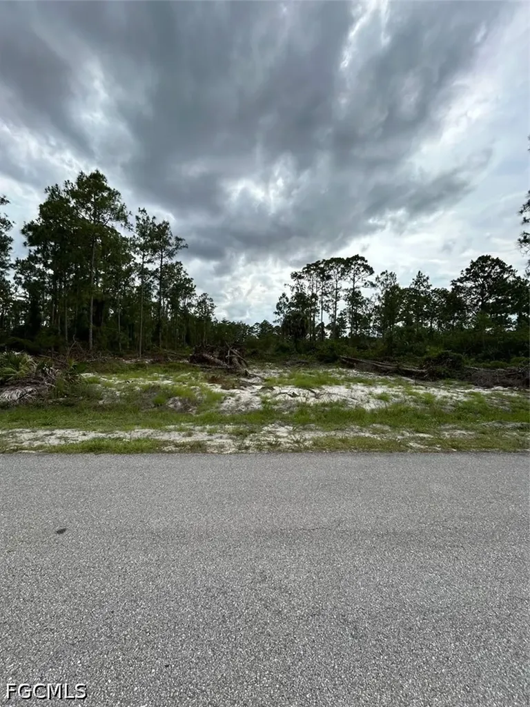 1123 Leroy Avenue Lehigh Acres FL 33972