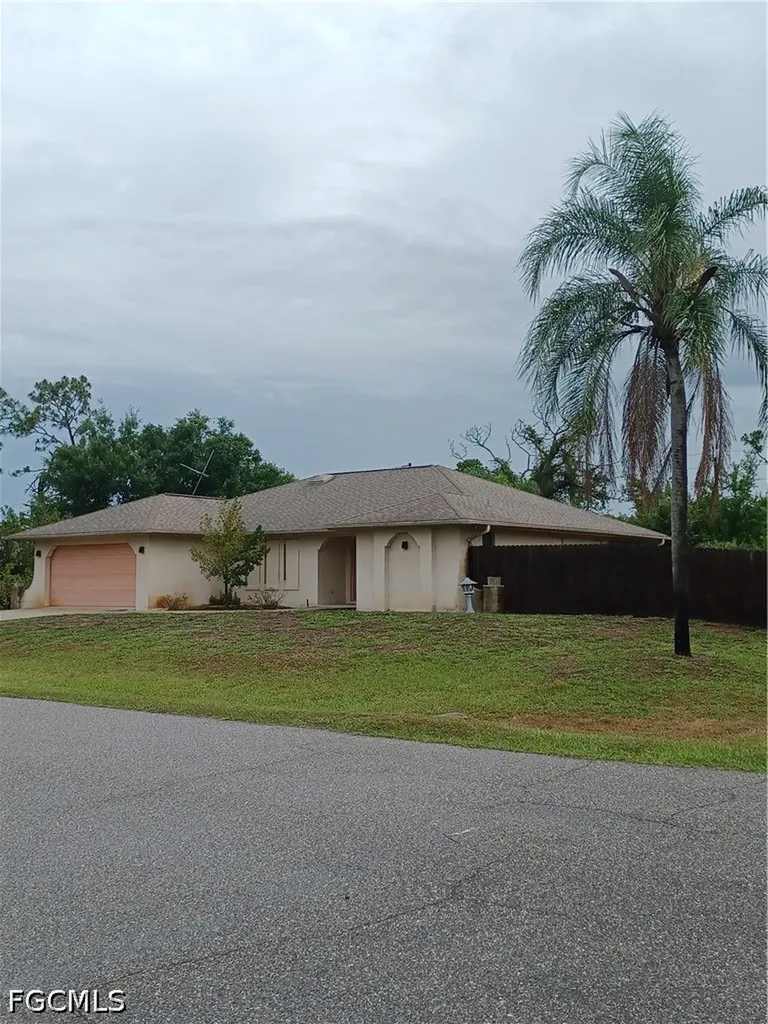 5230 Montego Lane Port Charlotte FL 33981
