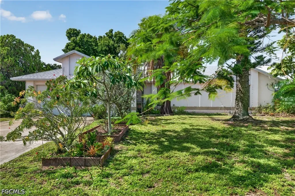 1146 SE 18th Street Cape Coral FL 33990