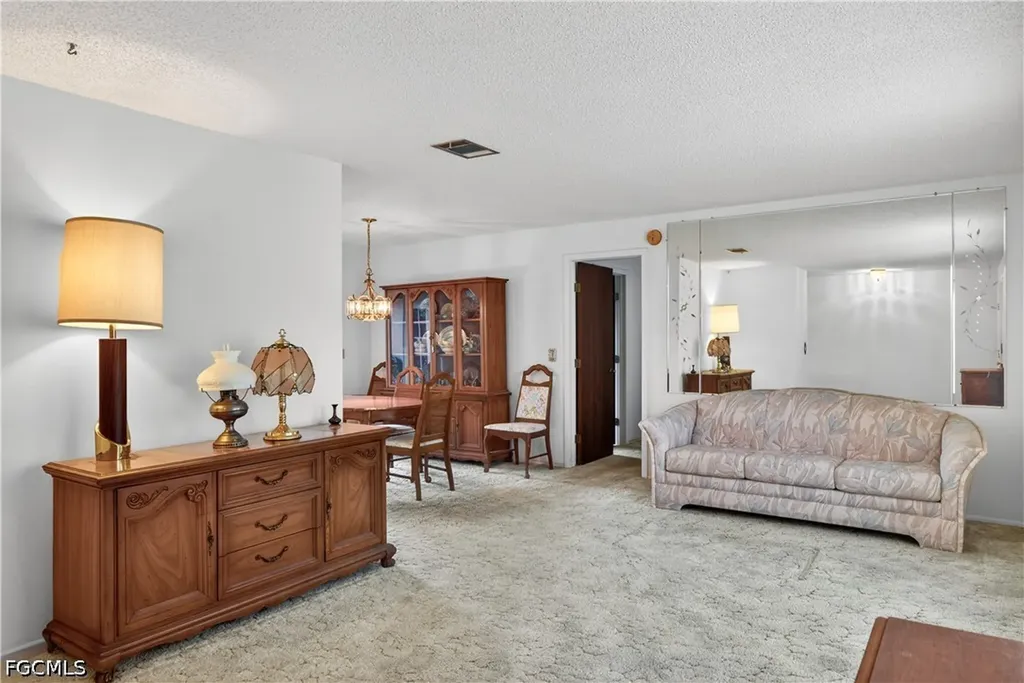 1146 SE 18th Street Cape Coral FL 33990