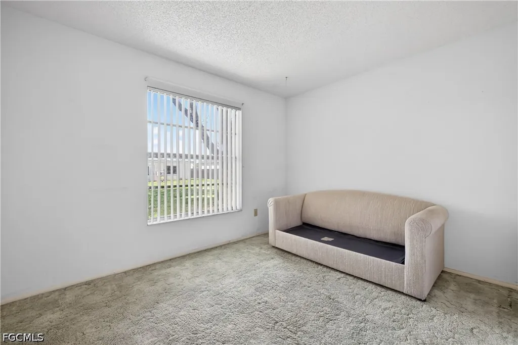 1146 SE 18th Street Cape Coral FL 33990