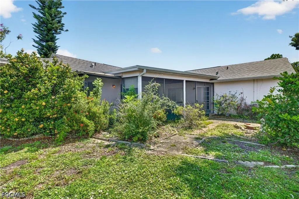 1146 SE 18th Street Cape Coral FL 33990