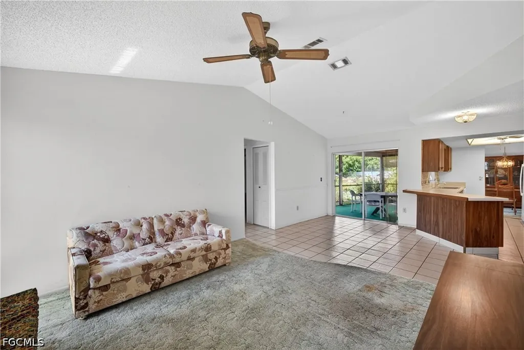 1146 SE 18th Street Cape Coral FL 33990