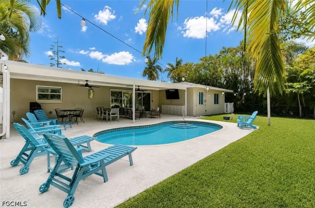 5118 York Court Cape Coral FL 33904