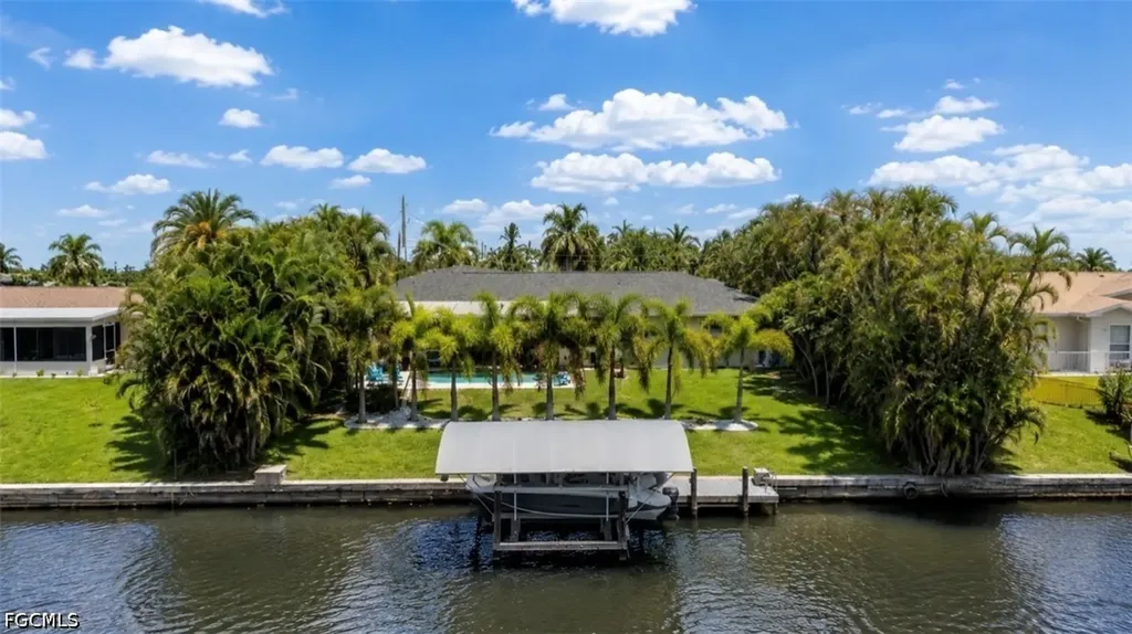 5118 York Court Cape Coral FL 33904