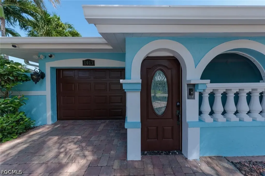 1013 SE 44th Street Cape Coral FL 33904