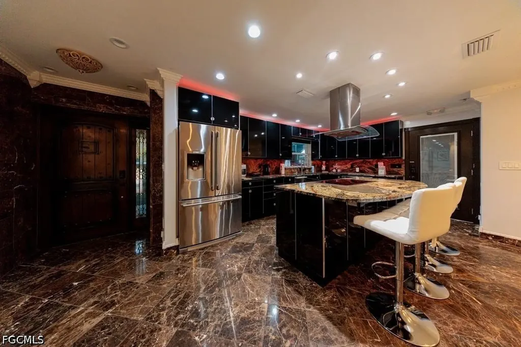 1013 SE 44th Street Cape Coral FL 33904