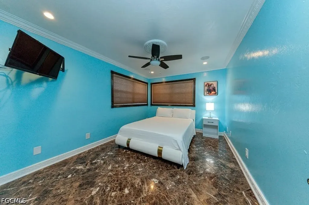 1013 SE 44th Street Cape Coral FL 33904