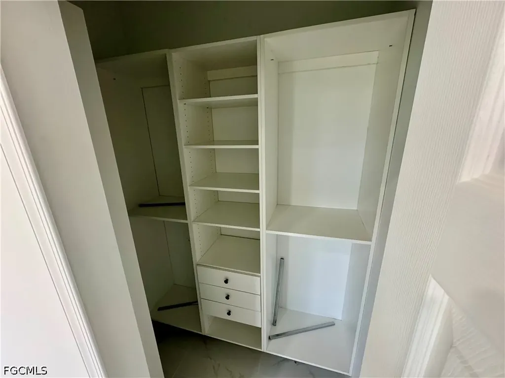 1208 NW 25th Place Cape Coral FL 33993