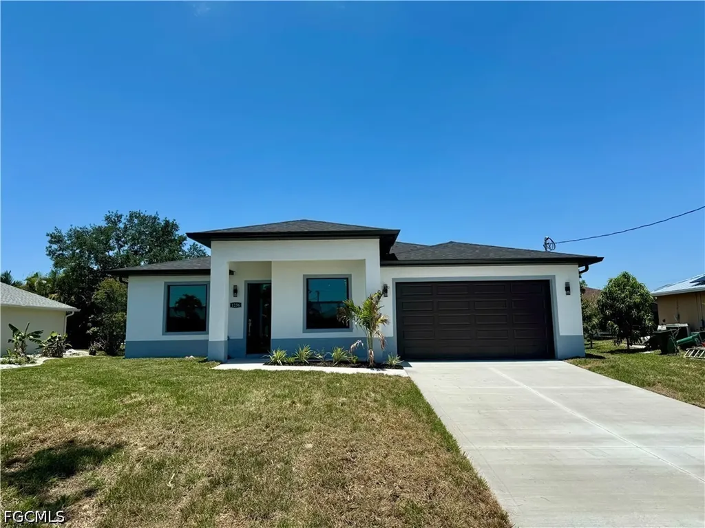 1208 NW 25th Place Cape Coral FL 33993