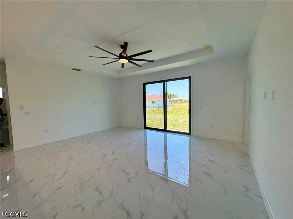 1208 NW 25th Place Cape Coral FL 33993