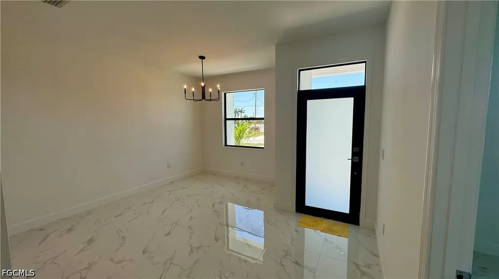 1208 NW 25th Place Cape Coral FL 33993