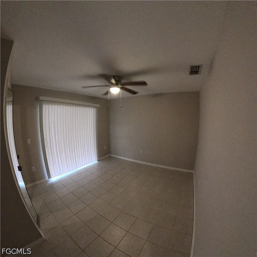 546 Whispering Wind Bend Lehigh Acres FL 33974