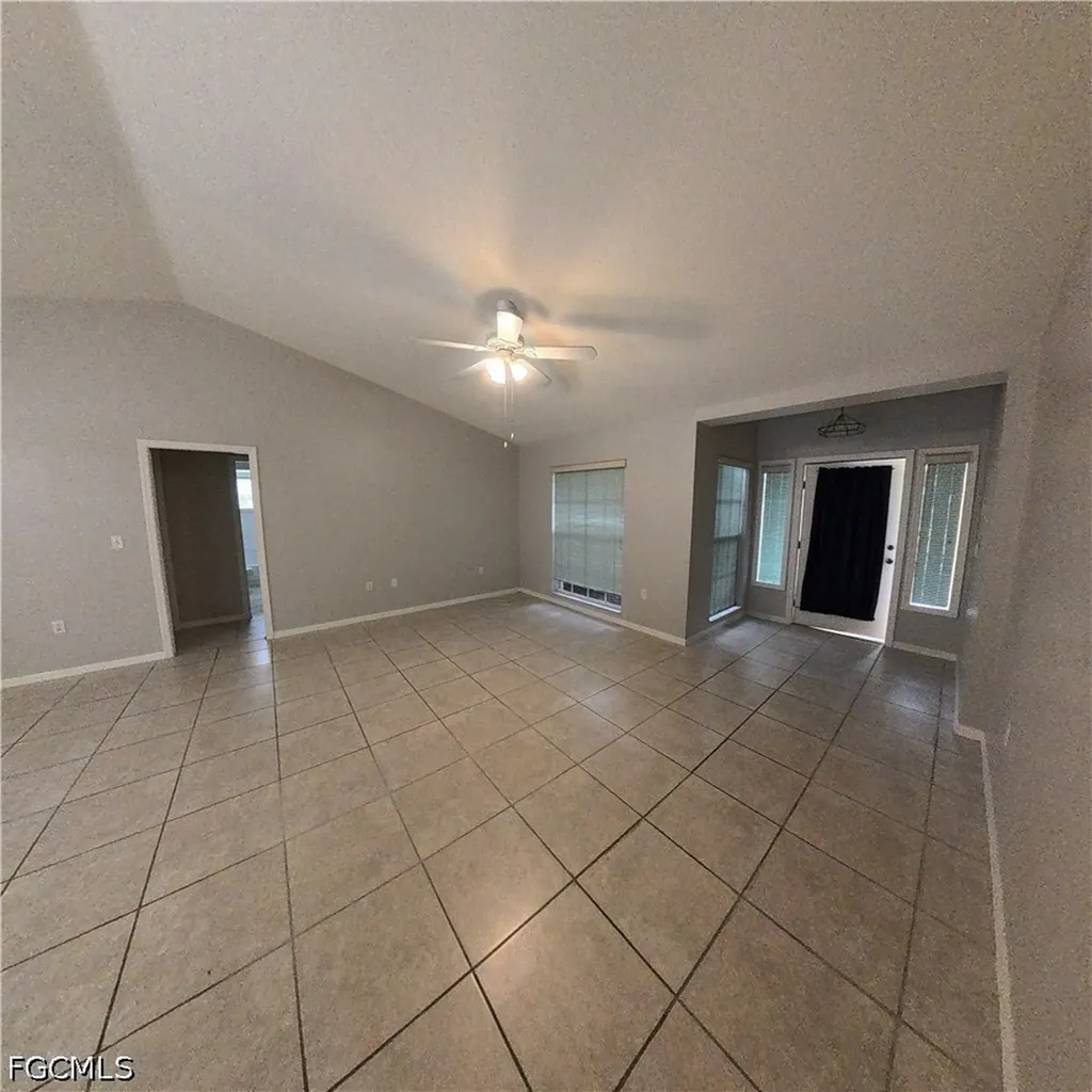 546 Whispering Wind Bend Lehigh Acres FL 33974