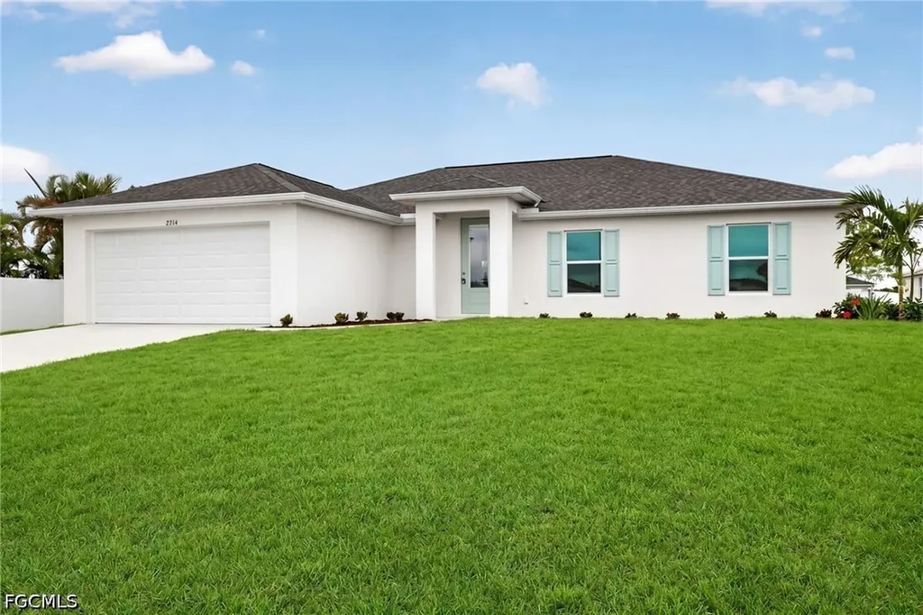 2714 NW 3rd Place Cape Coral FL 33993