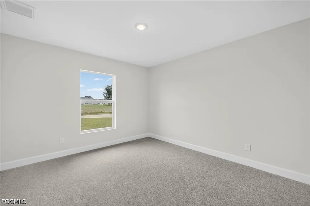 2714 NW 3rd Place Cape Coral FL 33993