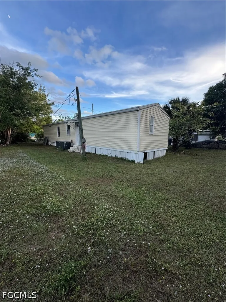 26677 Stardust Drive Bonita Springs FL 34135