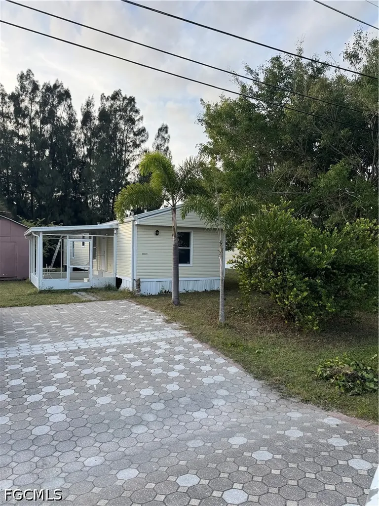 26677 Stardust Drive Bonita Springs FL 34135