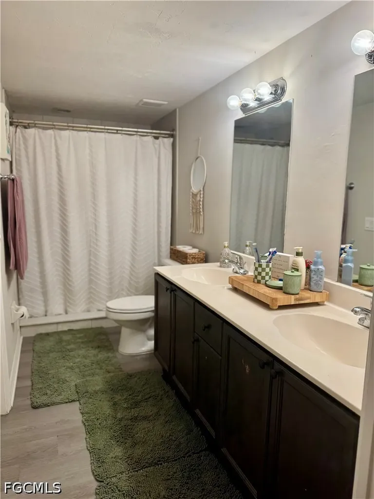 28260 Pine Haven Way Bonita Springs FL 34135