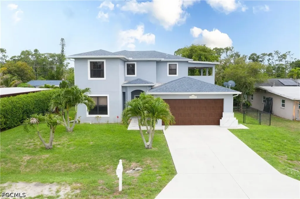 Fort Myers FL, 2360 Burton Avenue