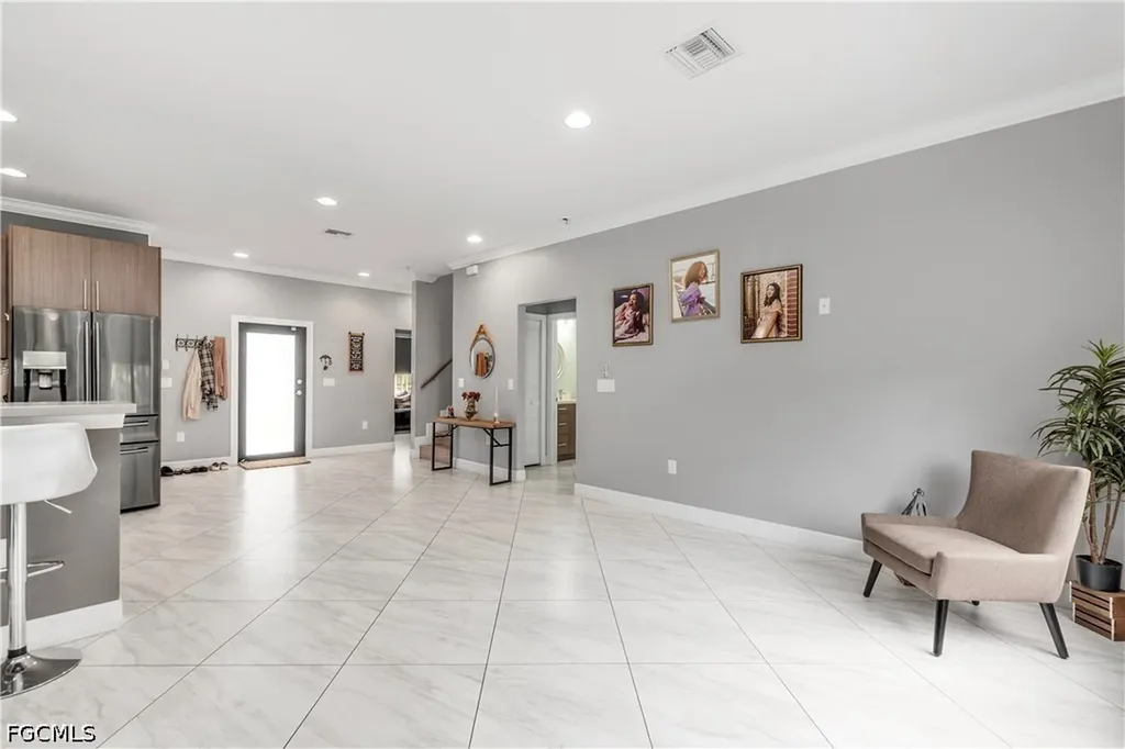 2360 Burton Avenue Fort Myers FL 33907