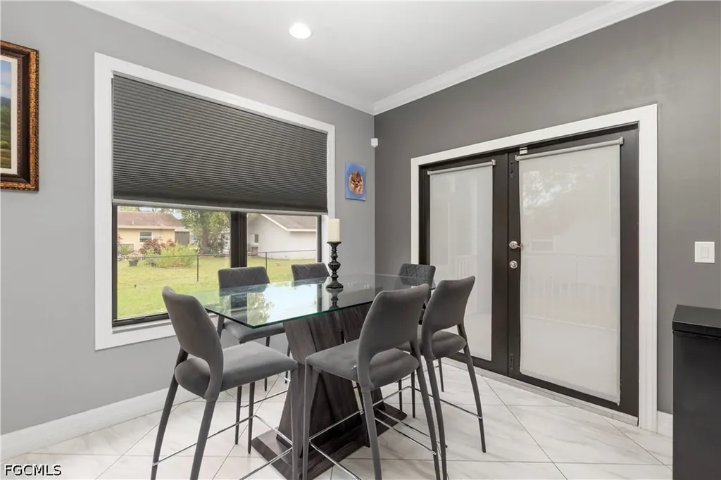 2360 Burton Avenue Fort Myers FL 33907