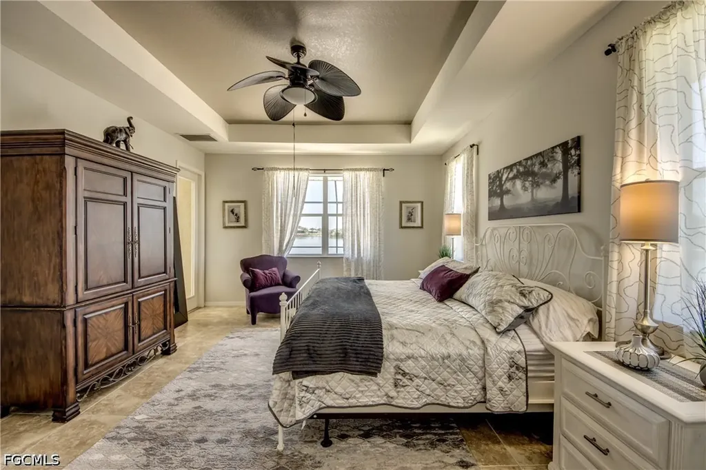 2319 NE 19th Street Cape Coral FL 33909