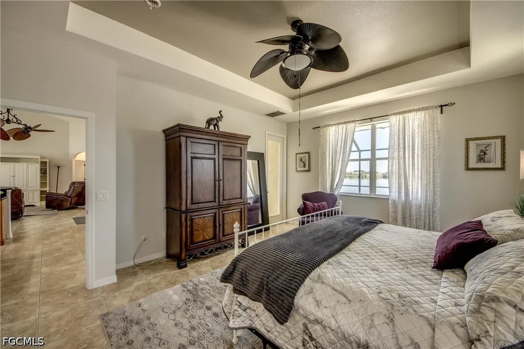 2319 NE 19th Street Cape Coral FL 33909