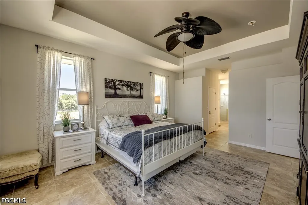 2319 NE 19th Street Cape Coral FL 33909