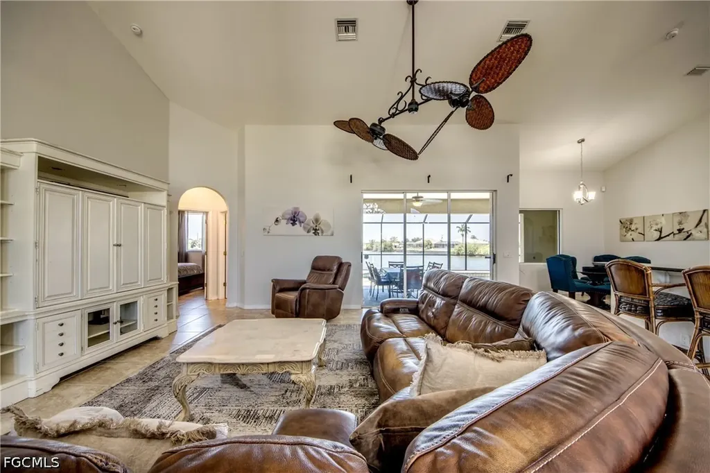 2319 NE 19th Street Cape Coral FL 33909