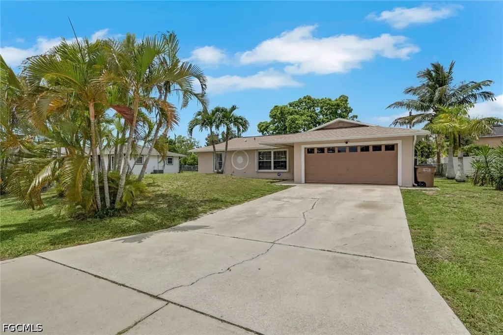 621 SW 29th Terrace Cape Coral FL 33914