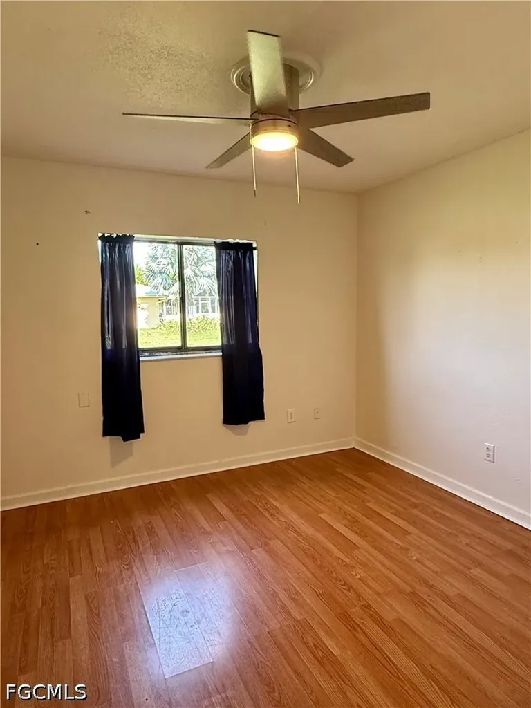 1204 SE 15th Street Cape Coral FL 33990