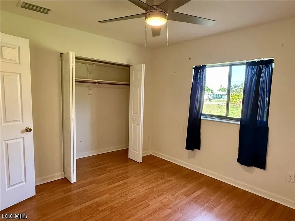 1204 SE 15th Street Cape Coral FL 33990