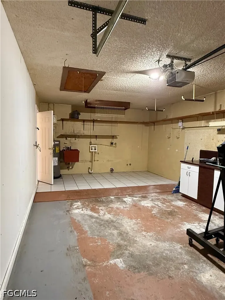 1204 SE 15th Street Cape Coral FL 33990