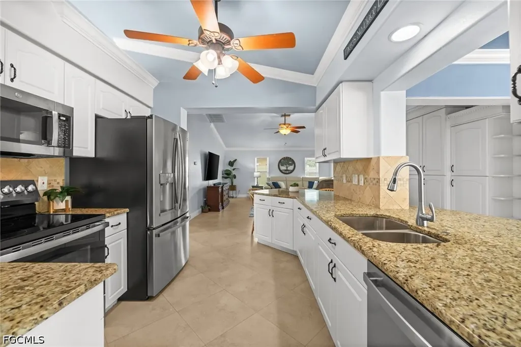 240 SW 37th Lane Cape Coral FL 33914