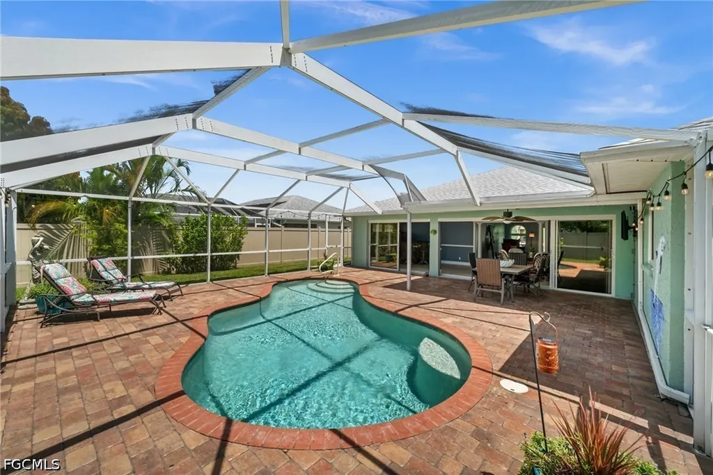 240 SW 37th Lane Cape Coral FL 33914