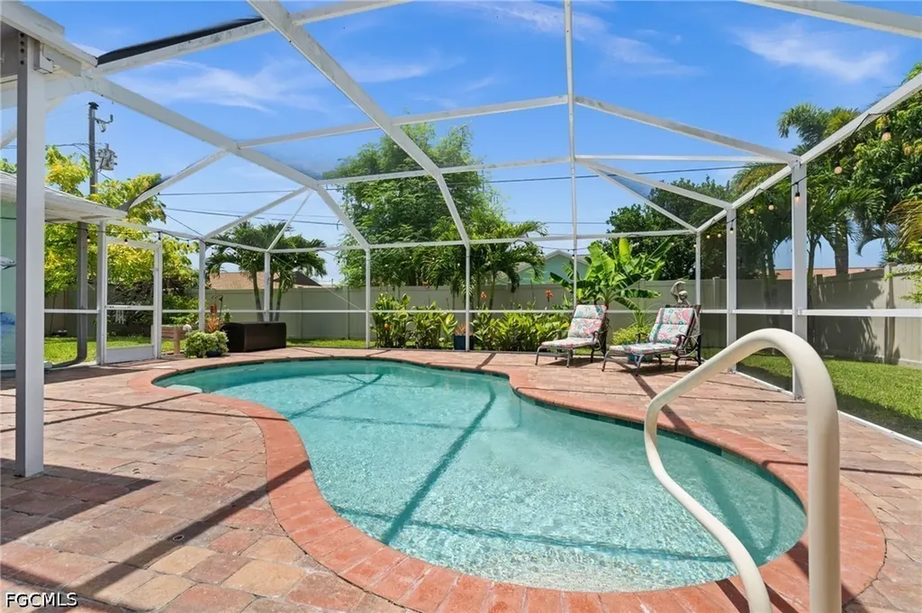 240 SW 37th Lane Cape Coral FL 33914