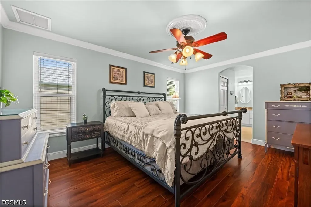 240 SW 37th Lane Cape Coral FL 33914