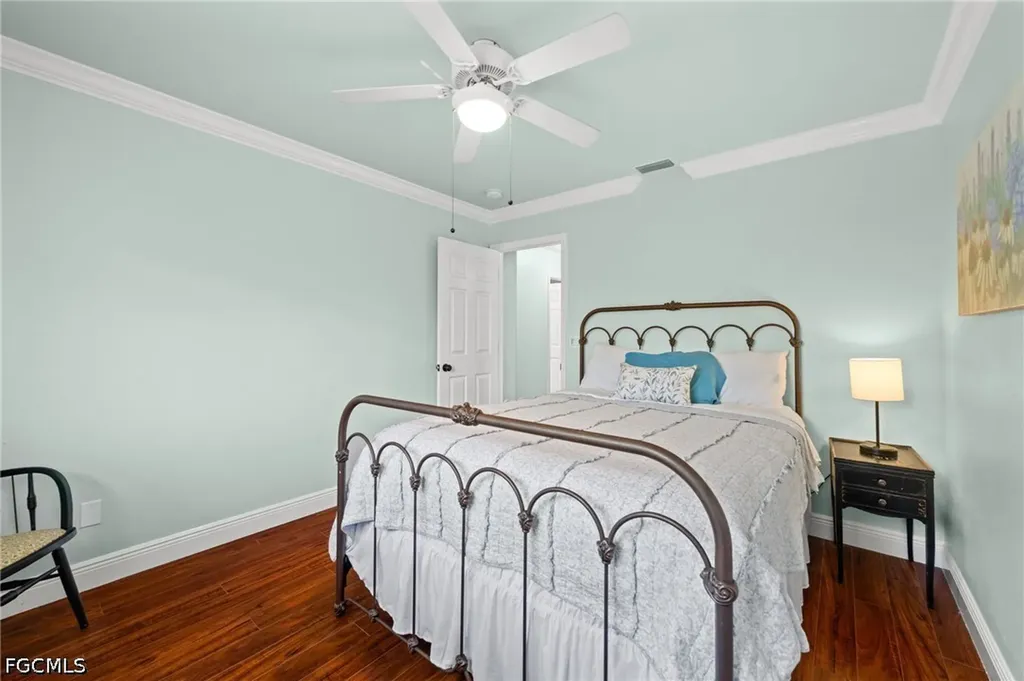 240 SW 37th Lane Cape Coral FL 33914
