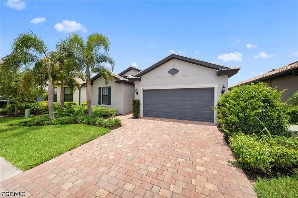 3685 E Hampton Circle Alva FL 33920