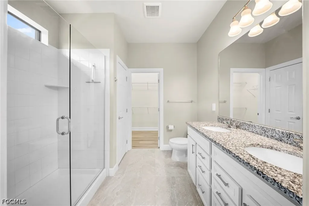 3685 E Hampton Circle Alva FL 33920