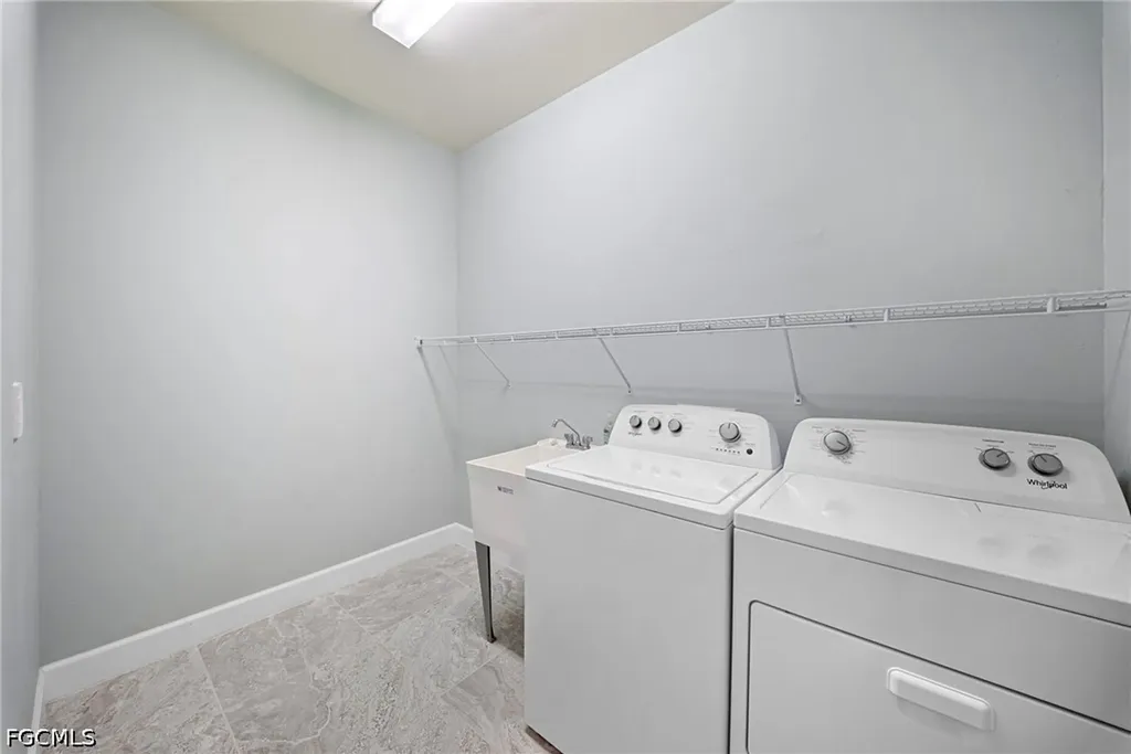 3685 E Hampton Circle Alva FL 33920